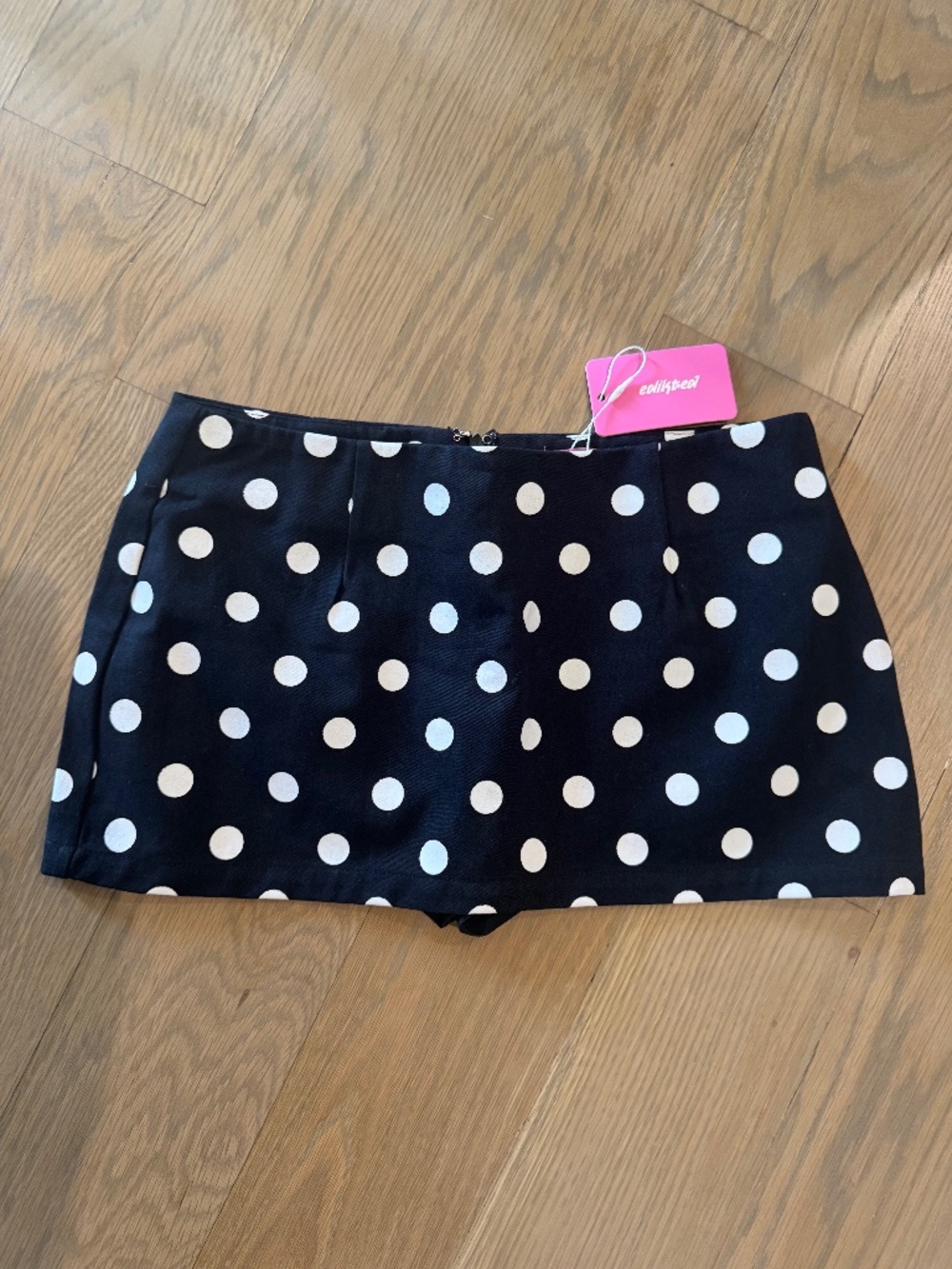 Ediketd - Black and white polka dot skirt - XS